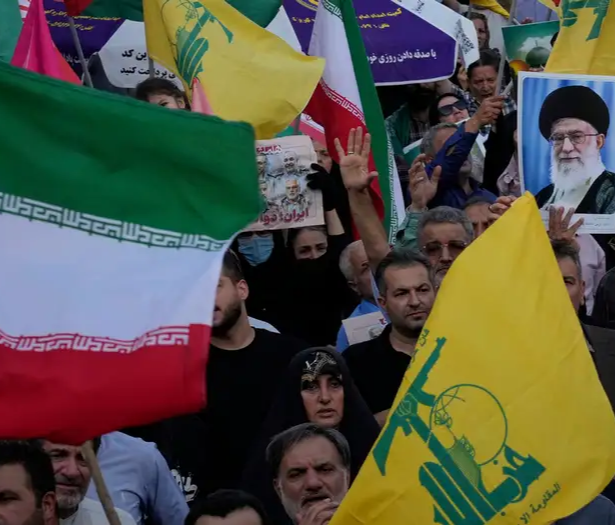 ایران، سرزمین حافظه و بازخواست